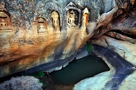 Samanar Temple Cave, Madurai